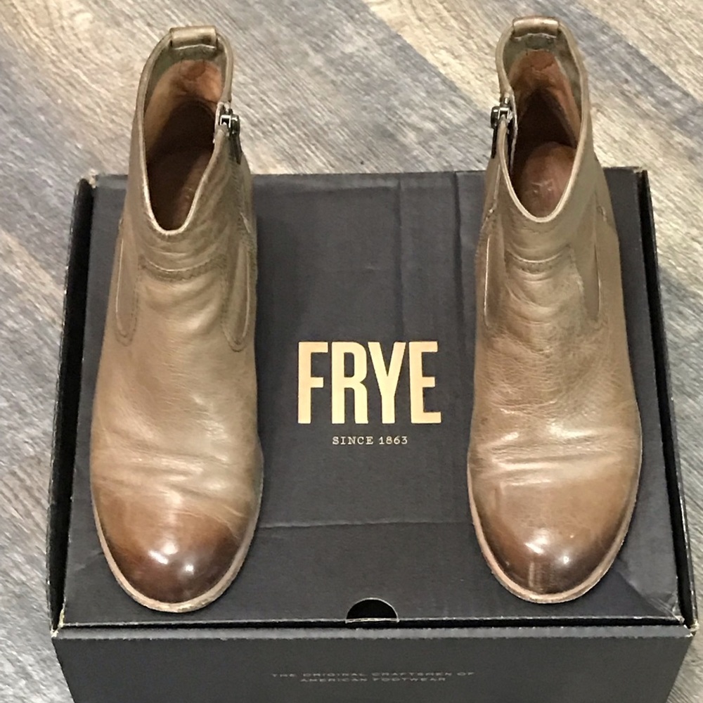 Ladies FRYE Boots